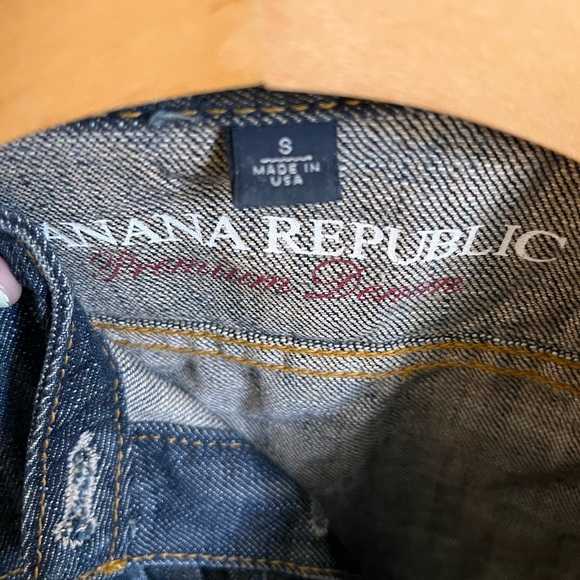 Banana Republic premium denim jacket small - Picture 2 of 3